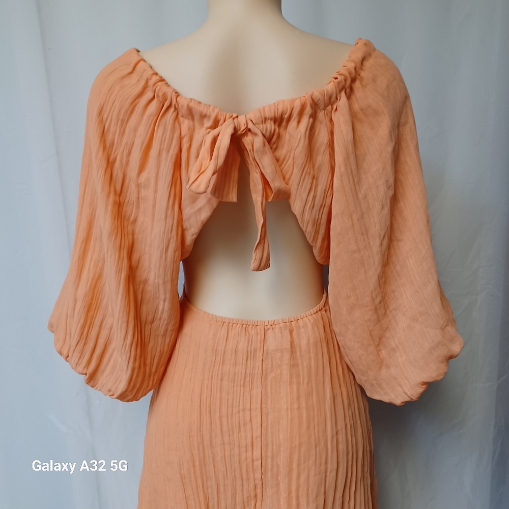 Dee Elly Backless Size S Peach Pleated Dress - Picture 4 of 10